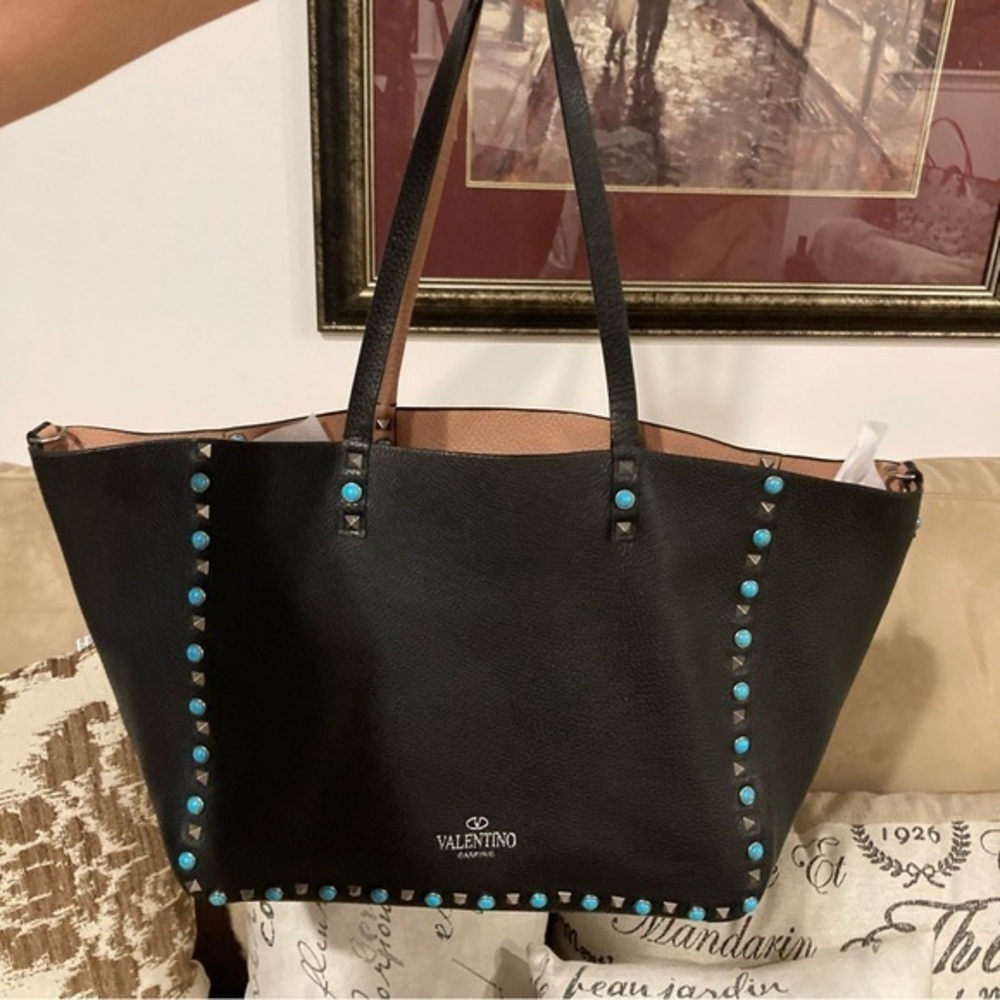 Valentino garavani tote bag with strap possible trade option
